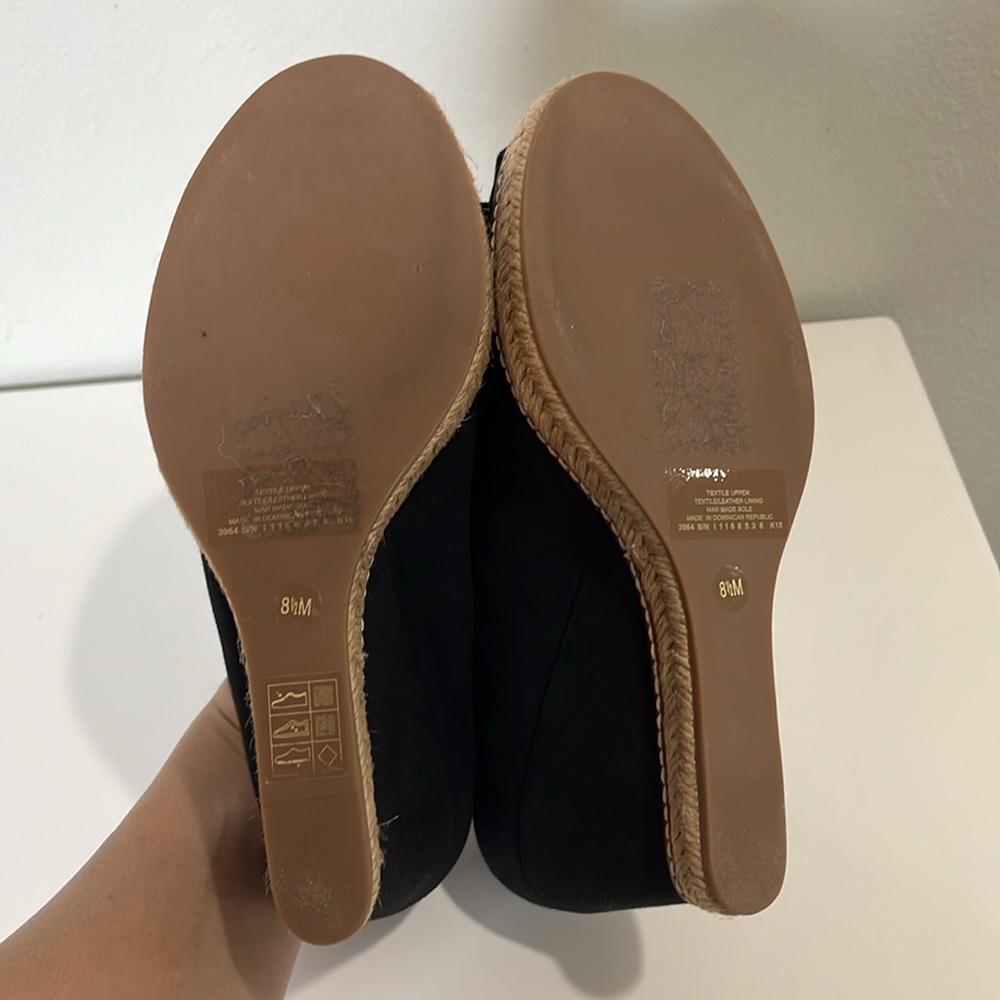 Tory Burch Black Canvas Wedge Espadrille Peep-Toe Pumps with Logo Bow - Picture 11 of 12